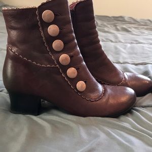 Mix Mooz vintage look leather granny boot size 7